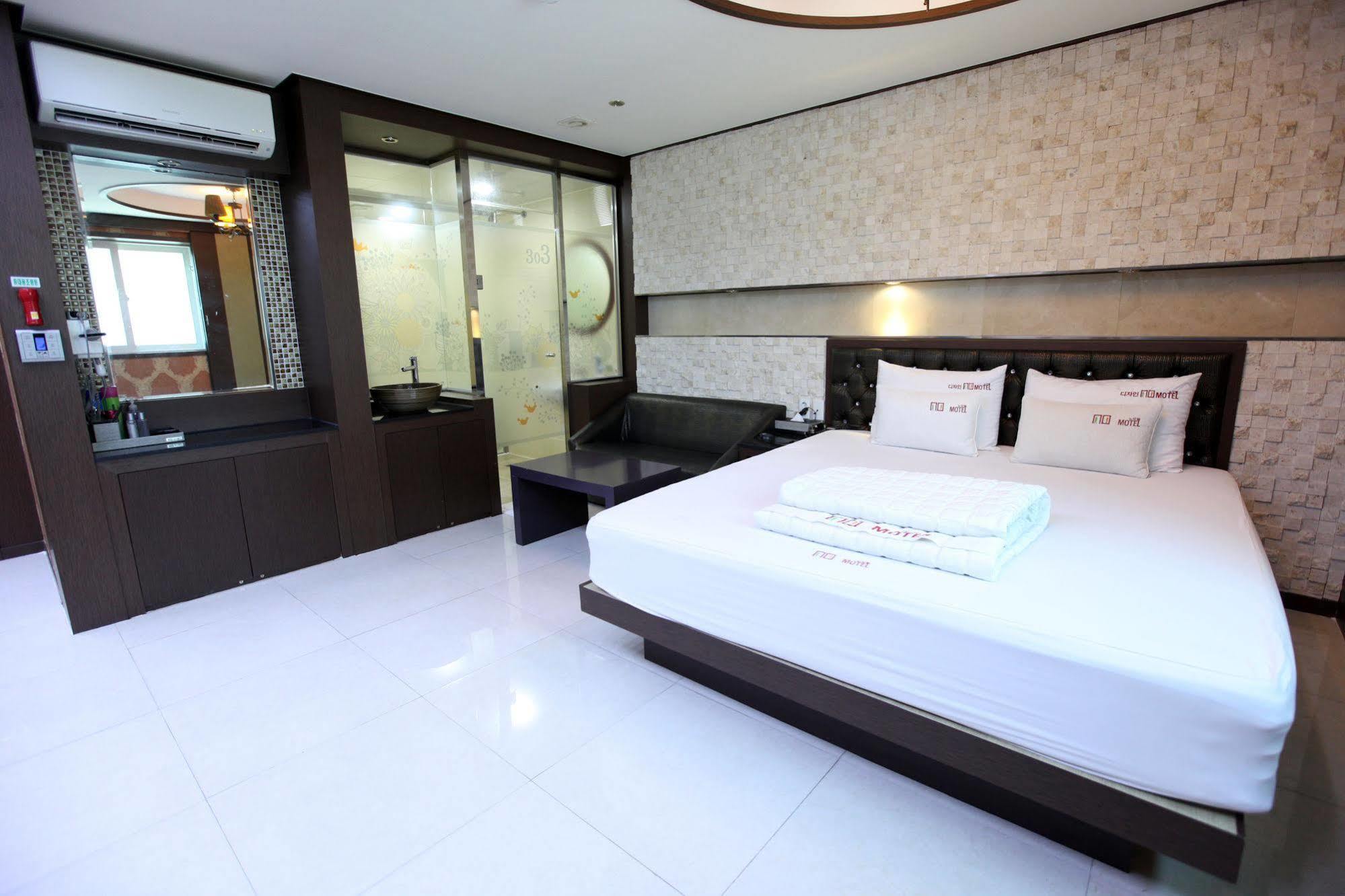 The Design Motel Busan Exterior photo